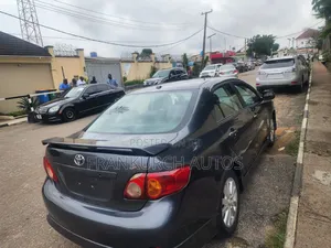 Toyota Corolla 2009 Gray