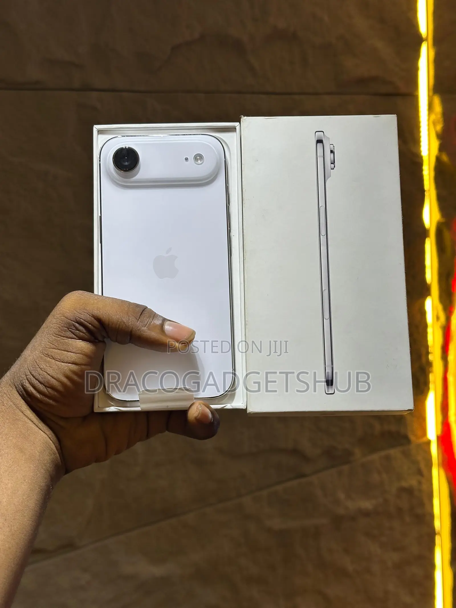 New Apple iPhone 17 256 GB