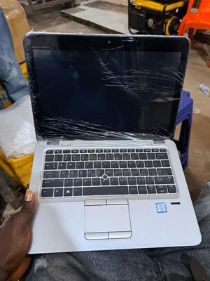 Laptop HP EliteBook 820 G4 8GB Intel Core i5 SSD 256GB