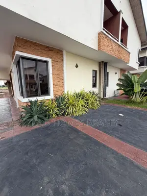 4bdrm Duplex in Harris Drive, Lekki Phase 2 for rent