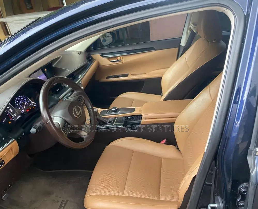 Lexus ES 2016 Blue