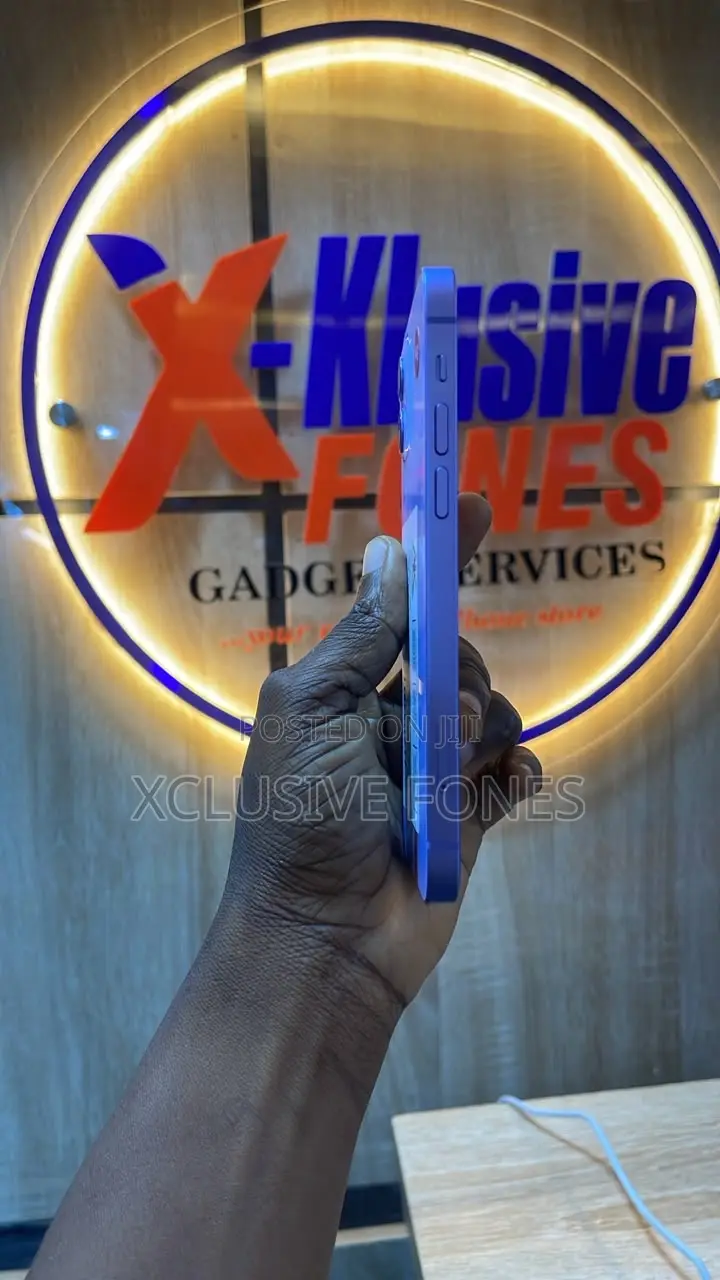 Apple iPhone 12 64 GB Blue