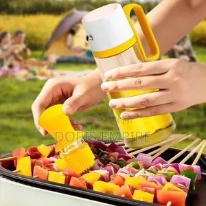 630ml 2in1 Multipurpose Oil Dispenser Bottle With Silicone Brush.