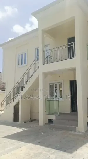 2bdrm Apartment in Basorun for rent