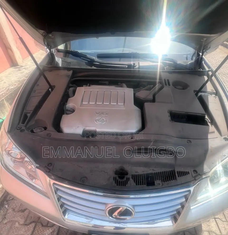 Lexus ES 350 2011 Silver