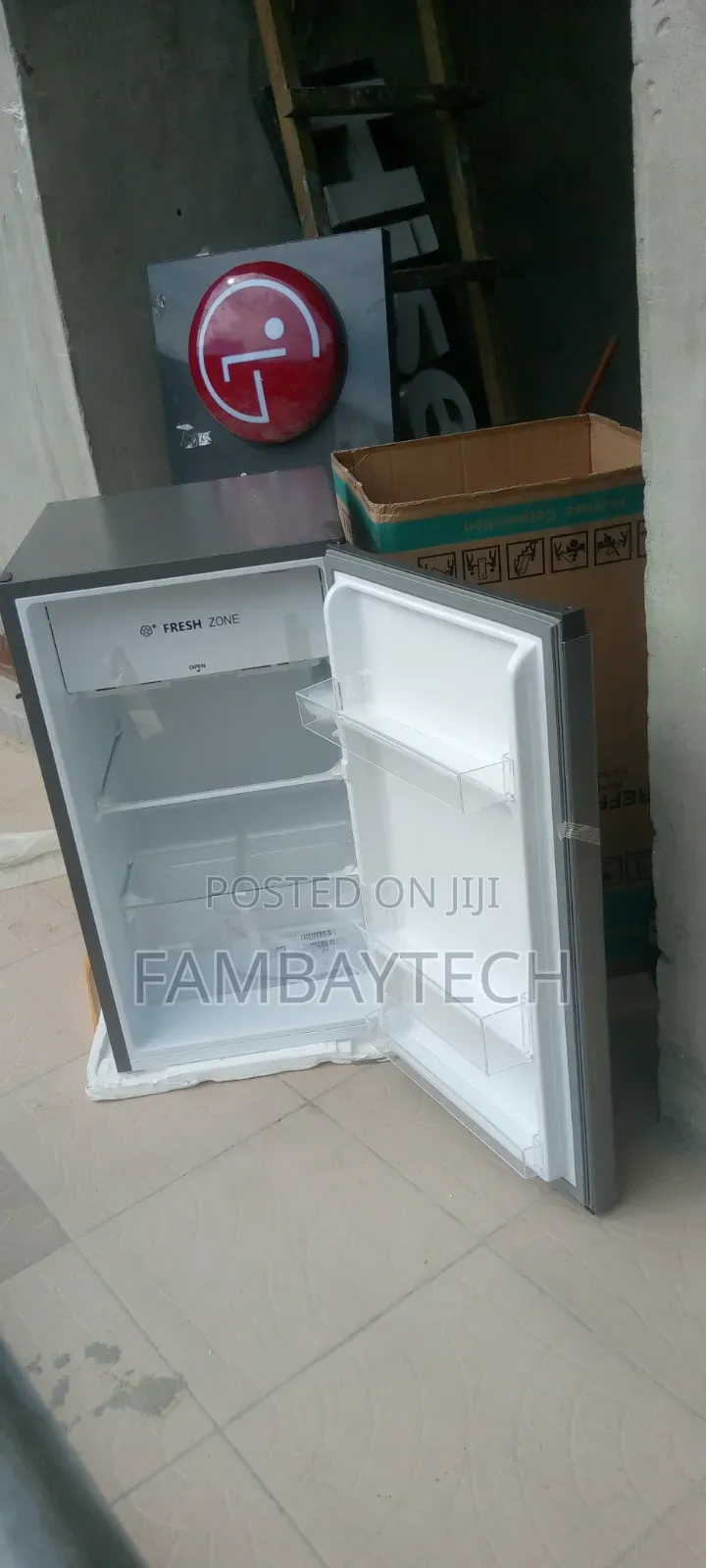Hisense Ref 121 Refrigerator With Fast Cooling Technology