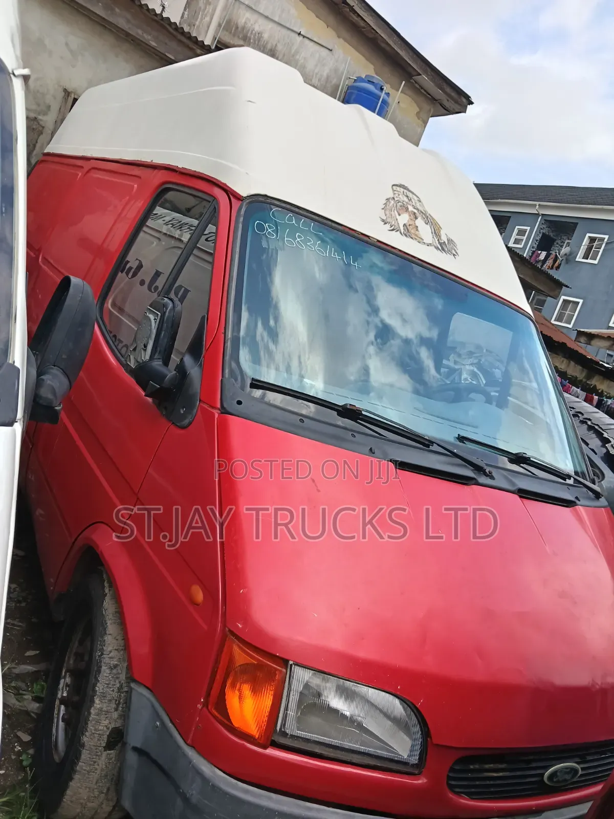 Ford Transit 2004 Yellow