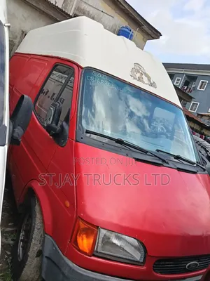 Ford Transit 2004 Yellow