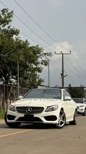 Mercedes-Benz C400 4Matic AWD Sedan (3.0L V6 7A) 2015 White