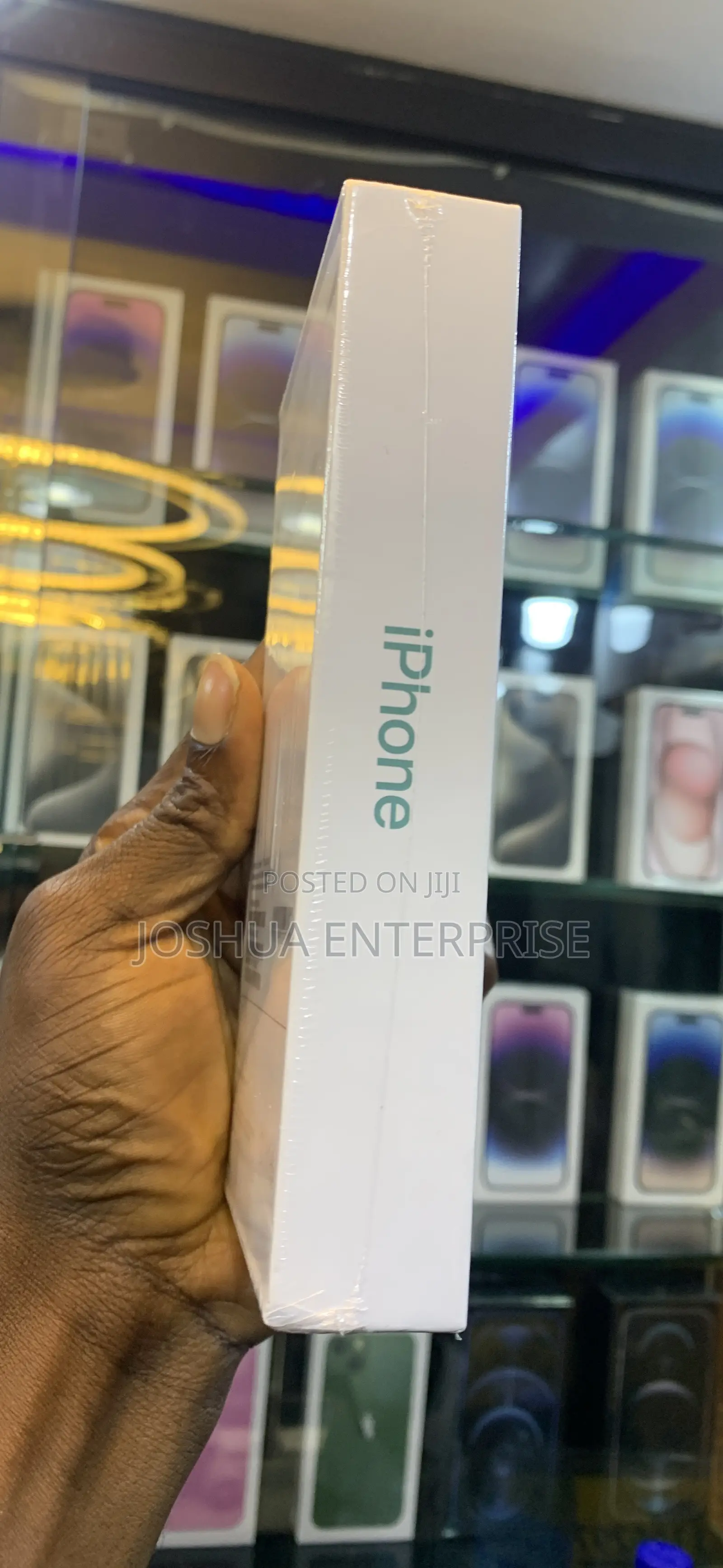 New Apple iPhone 17 256 GB Blue
