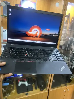 Laptop Lenovo ThinkPad P15s 40GB Intel Core i7 SSD 1T