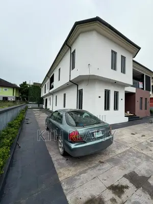 2bdrm Apartment in Royal Garden Estate, Off Lekki-Epe Expressway