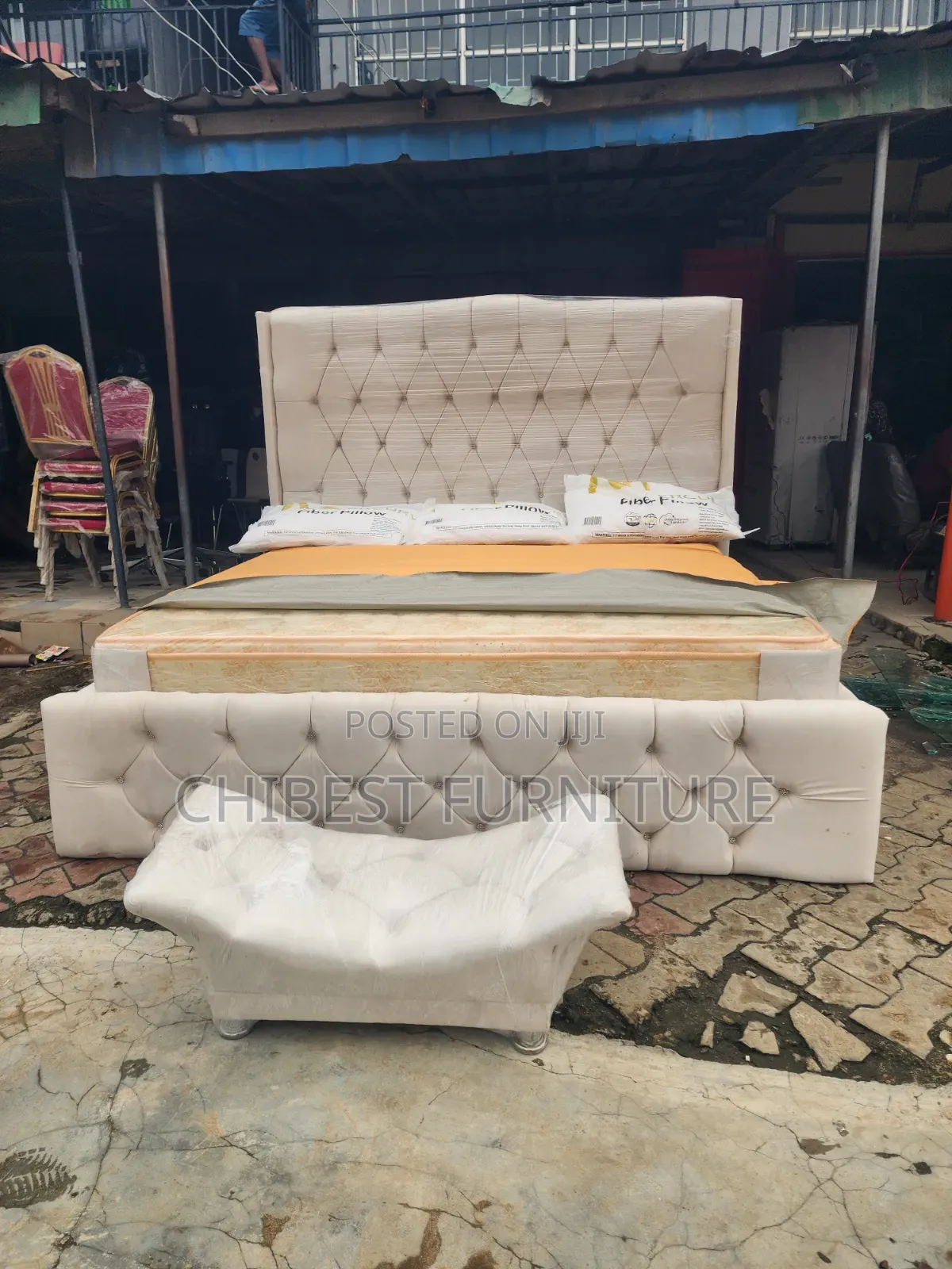 Modernized 6by6 Padded Bed.