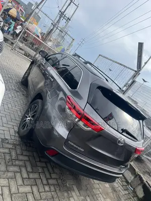 Toyota Highlander 2017 Gray