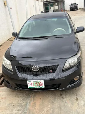 Toyota Corolla 2010 Black