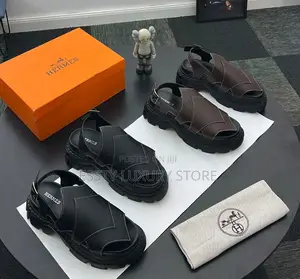 Quality Luxury New Hermes Chunky Sole Leather Sandals