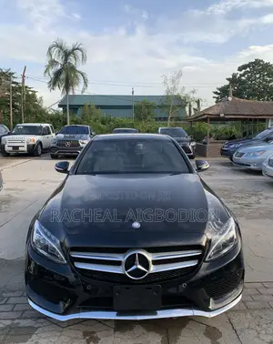Mercedes-Benz C300 2015 Black