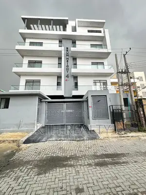 2bdrm Apartment in Lekki for sale
