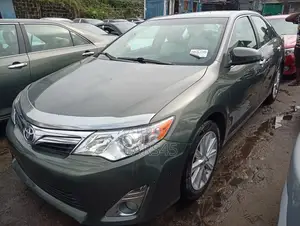 Toyota Camry 2014 Green