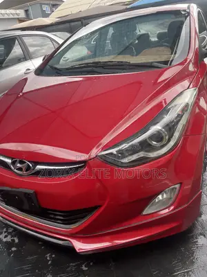 Hyundai Elantra 2014 Red