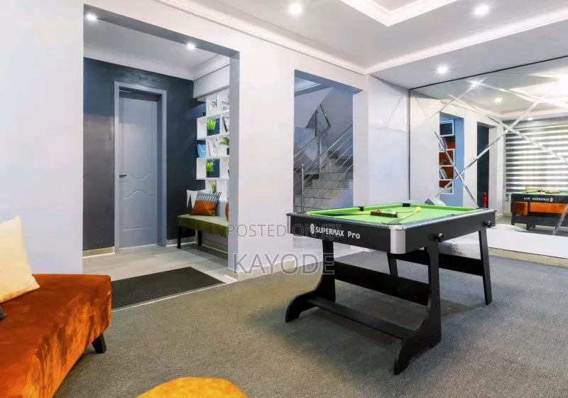 Sumptuous 4 Bedroom Terrace Duplex