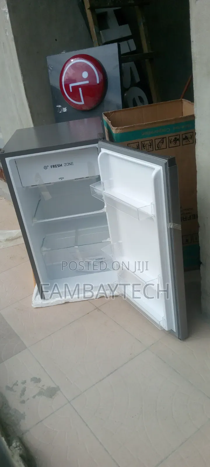 Hisense Ref 121 Single Door Fridge – Sleek Durable