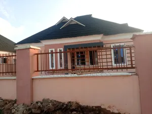 3bdrm Bungalow in Cooperative Estate, Ayobo for sale