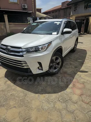Toyota Highlander 2019 White