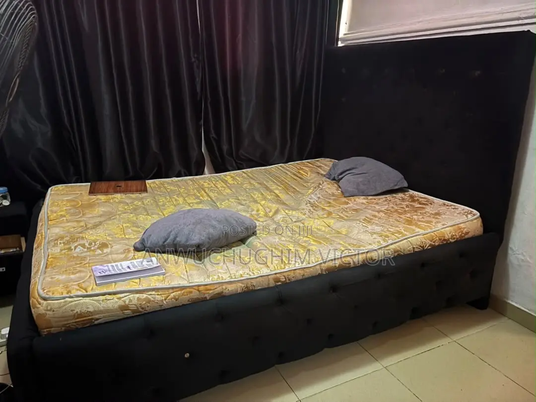 Bed Frame 6 by 4.5