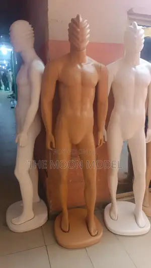 Dummy Giant Mannequin