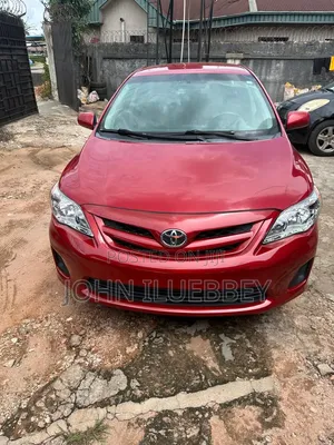 Toyota Corolla LE 4dr Sedan (1.8L 4cyl 4A) 2012 Red