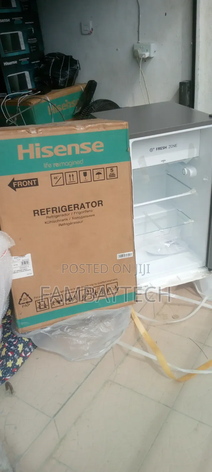 Hisense Ref 121 Compact Refrigerator for Small Spaces