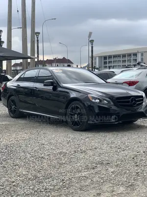 Mercedes-Benz E350 Base 4Matic Sedan AWD (3.5L 6cyl 7A) 2013 Black
