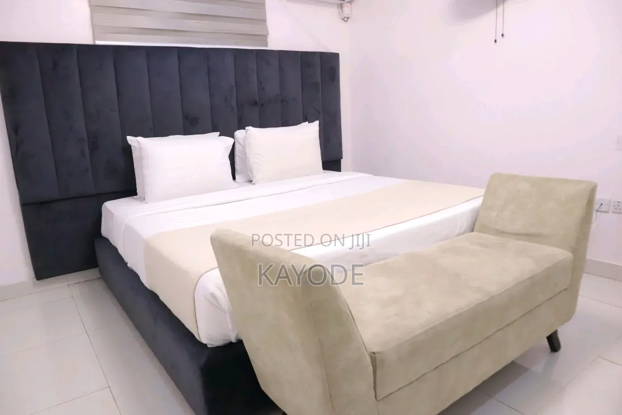 Exquisite 2 Bedroom Apartment