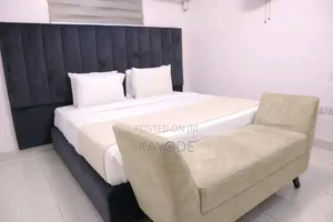 Exquisite 2 Bedroom Apartment