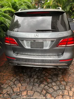 Mercedes-Benz GLE-Class 2018 Gray
