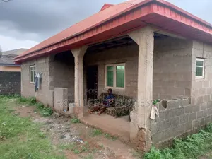 6bdrm Bungalow in Princess Abiola, Council for sale