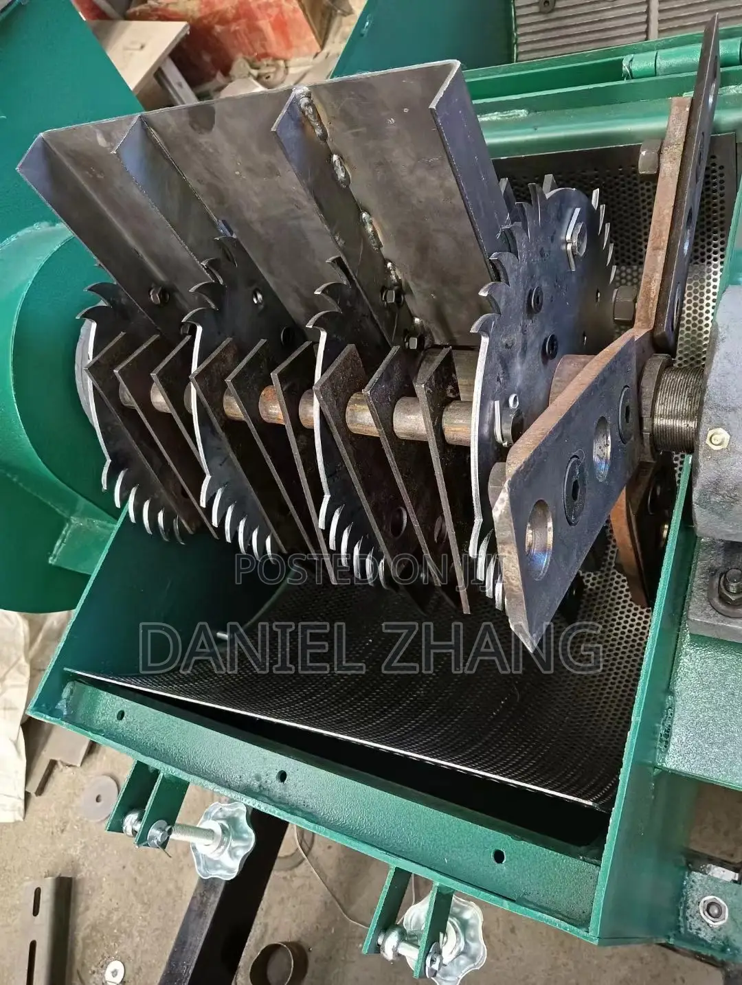 Hammer Mill Grass Crusher