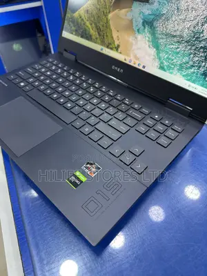Laptop HP Omen 15-ce0xx 8GB AMD Ryzen 7 SSD 512GB
