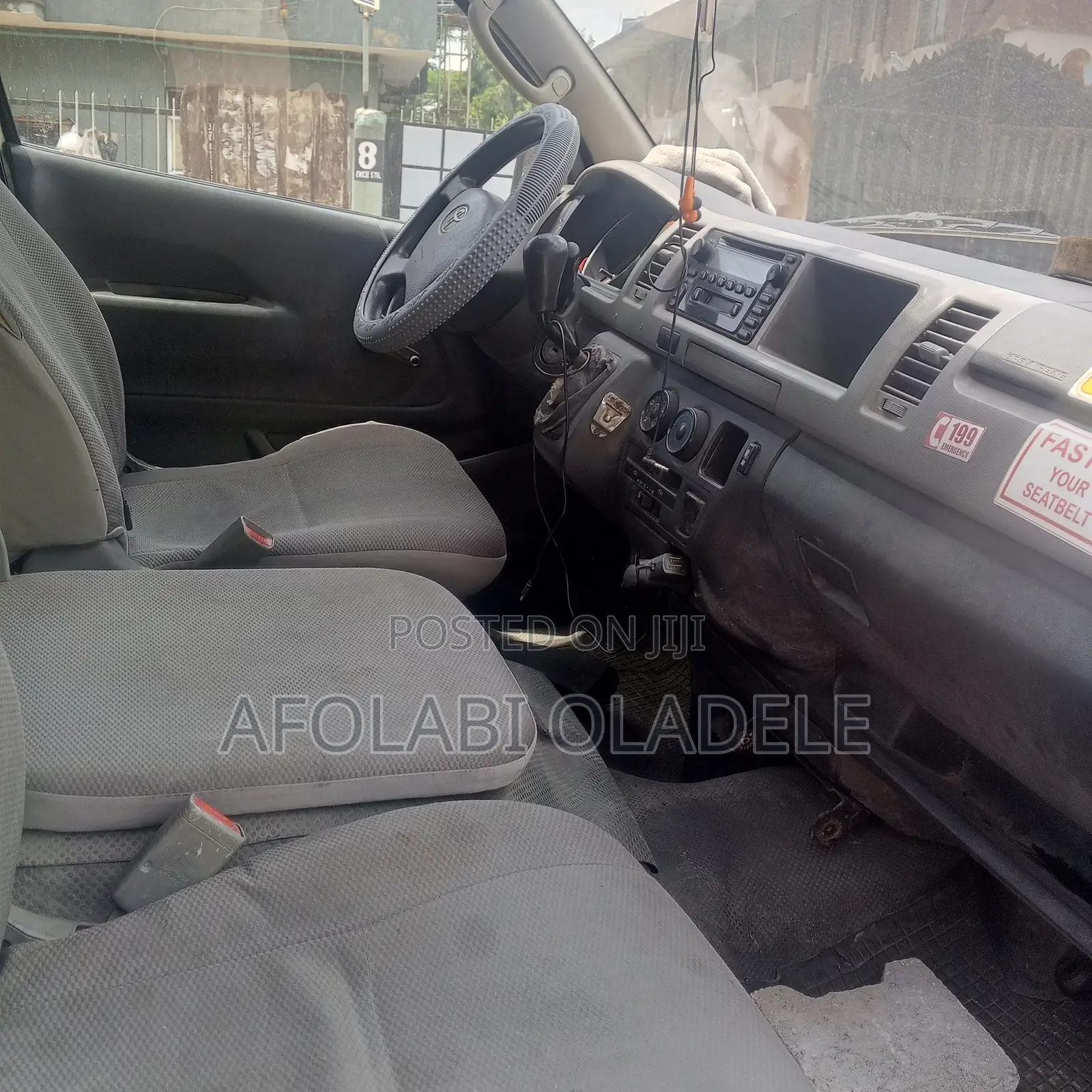 Toyota HiAce 2014 White