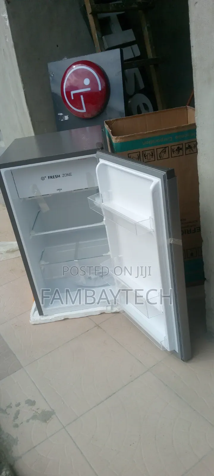 Hisense Ref 121 Refrigerator – Modern Cooling Solution