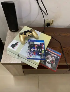 Play Station