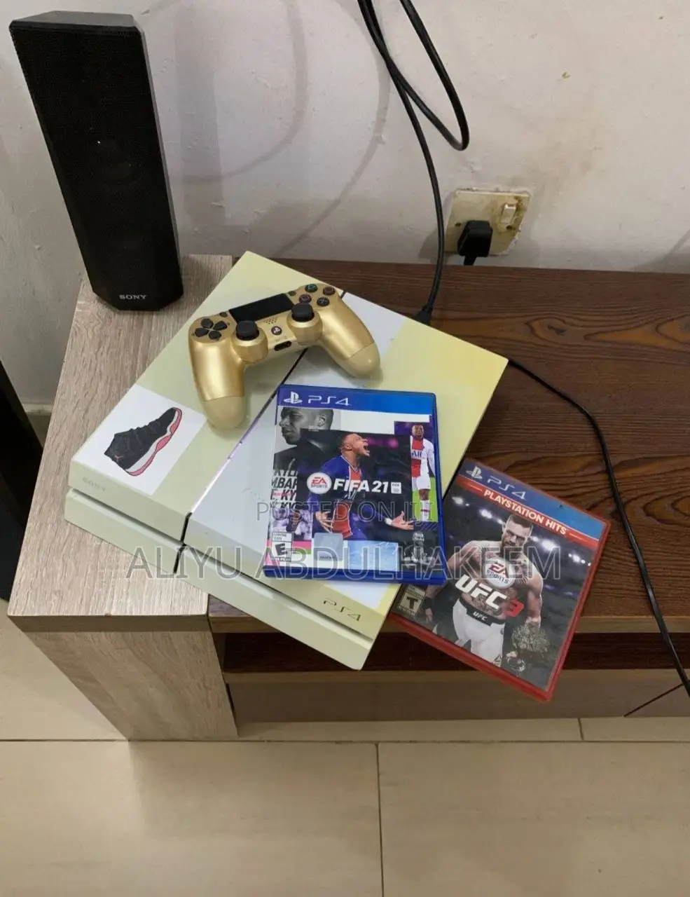 Play Station
