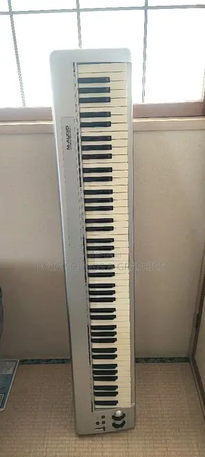 M-Audion Midi Keyboard (Keystation 88gs)