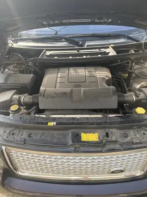 Land Rover Range Rover Vogue 2011 Black
