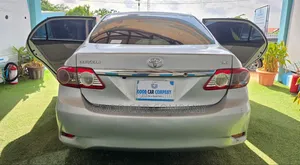 Toyota Corolla 2013 Silver