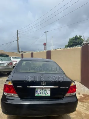 Toyota Camry 2006 Black