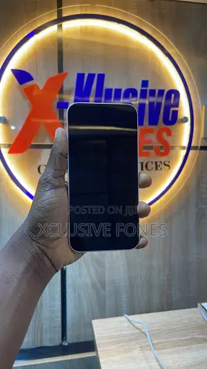 Apple iPhone 13 128 GB White