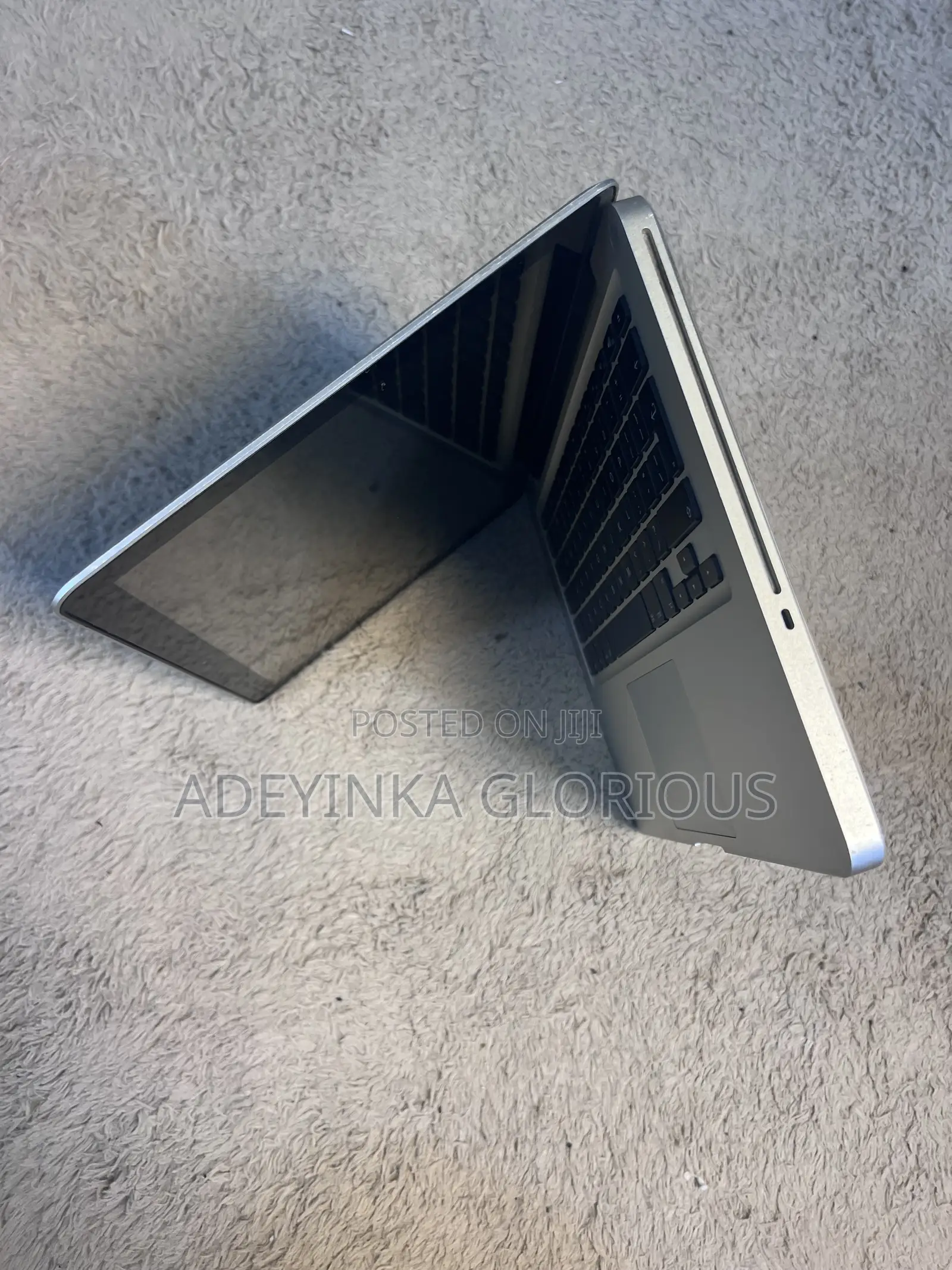 Laptop Apple MacBook Pro 2010 4GB Intel Core i5 HDD 500GB