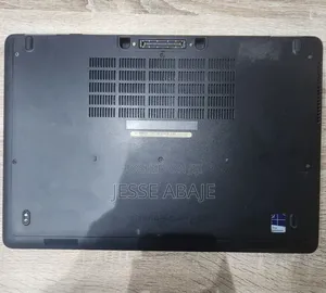 Laptop Dell Latitude E5550 12GB Intel Core i5 SSD 256GB
